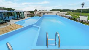 Bazén v ubytování Taean Blueisland Pool villa nebo v jeho okolí