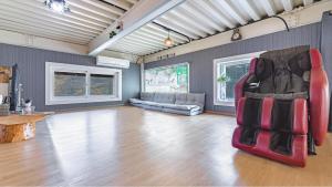 Posezení v ubytování Gapyeong Ddel Poolvilla