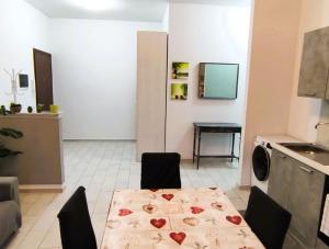 Kuchyňa alebo kuchynka v ubytovaní Casa Spiaggia D'Oro