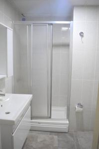 Koupelna v ubytování Two Bedroom King Suite TH30