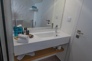 Galería fotográfica de Irissa Suites en Paralía Iríon