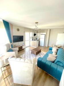A kitchen or kitchenette at King Suite AN33