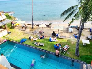Hosté ubytování The Rock Samui Beach Resort