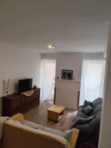 Et tv og/eller underholdning på Casa Centenaria en Cortes de Pallás