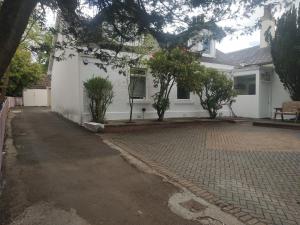 Gallery image of Busby Apartments in Carmunnock