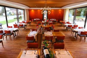 Restaurace v ubytování Hotel Urs und Viktor