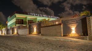 Tòa nhà nơi căn hộ tọa lạc