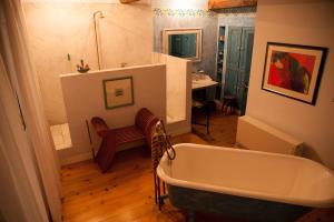 Fotografie z fotogalerie ubytování La Maison des Roses, mit Pool v destinaci Molas