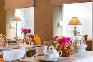 Fotografie z fotogalerie ubytování Hôtel Le Roosevelt v destinaci Givet + 24 fotografií