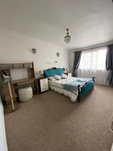 Postel nebo postele na pokoji v ubytování Hostal Gipuzkoa