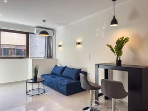 Χώρος καθιστικού στο Brantouna Urban Vibes By ProLiving Hospitality