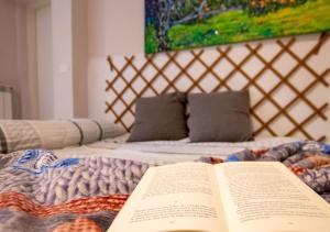 Posteľ alebo postele v izbe v ubytovaní Melodia di Mare, Teatro & Centro, Armonia e Relax