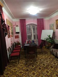 Posezení v ubytování Guest House Dompolski