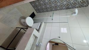Ένα μπάνιο στο Apt 01 bedroom +1 φωτογραφίες