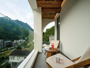 山景或在酒店看到的山景