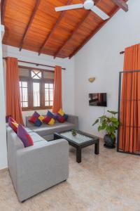 Μια τηλεόραση ή/και κέντρο ψυχαγωγίας στο Frogan villa