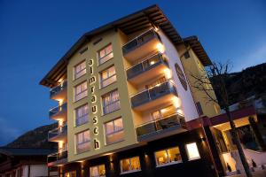 Bangunan di mana terletaknya hotel