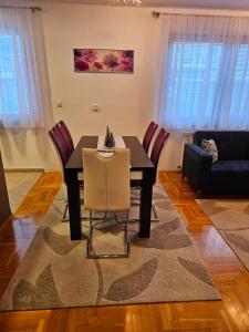 Et opholdsområde på Sarajevo Style + 6 billeder