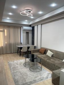 Fotografie z fotogalerie ubytování Luxury apartment with a unique design style v Jerevanu