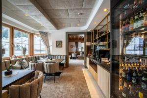 Lounge alebo bar v ubytovaní Boutique Hotel Montanara