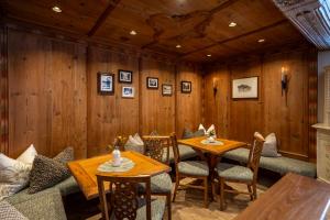 Posedenie v ubytovaní Boutique Hotel Montanara