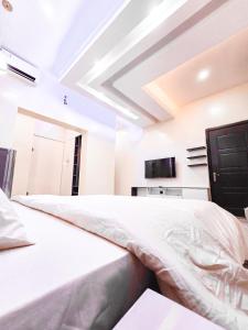Katil atau katil-katil dalam bilik di 4 bed duplex in prime location