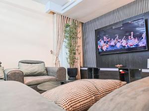 Ruang duduk di 4 bed duplex in prime location