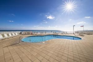 Πισίνα στο ή κοντά στο Surfside Shores 1501