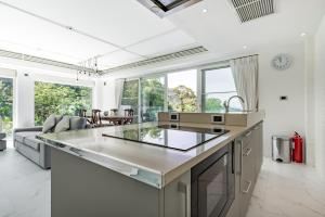 Nhà bếp/bếp nhỏ tại Kata Ocean View Condominium