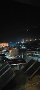Vista general de Pokhara o vistes de la ciutat des de l'hotel