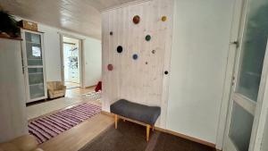 Χώρος καθιστικού στο Cozy Little House Meex & Sauna - 5km from Võru