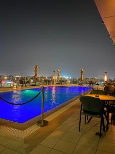 Bazén v ubytování Khabti Grand Hotel nebo v jeho okolí
