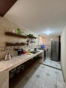 Kuchyň nebo kuchyňský kout v ubytování The Urban Getaway - 4 Bedrooms 3 Bath