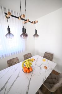 Jídlo v apartmánu nebo okolí