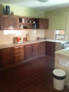 Kuchyň nebo kuchyňský kout v ubytování Habitaciones en Casa Céntrica cerca de todo