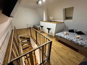 Una cama o camas en una habitación de Divčibora