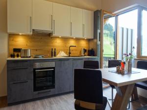 Kuchyňa alebo kuchynka v ubytovaní Apartment in Kaunerberg near Ski Resort