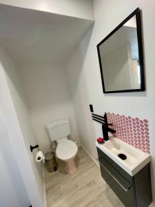 Koupelna v ubytování Domeczech Off-Grid Charm