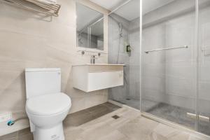 Koupelna v ubytování Mu Chen Hotel