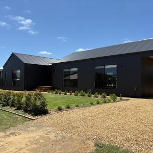 Taman di luar Goolwa Beach Pavilion