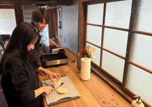 Hosté ubytování Kawana House where you can enjoy sauna and BBQ while looking at Mt Fuji