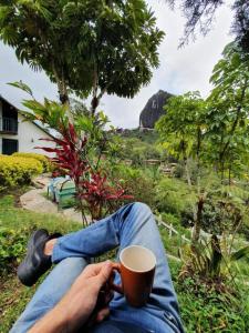 En have udenfor Cabañas Guatapé