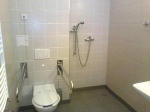 Koupelna v ubytování Hotel Nowostawy A2 MOP