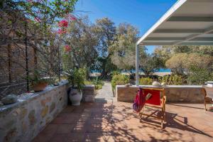 Φωτογραφία από το άλμπουμ του Sandy Beachfront House Ganema Serifos στο Γάνεμα