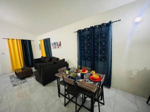 Foto sihtkohas Discovery Bay asuva majutusasutuse Suite Escape to Camelot Village galeriist