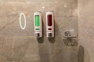 Koupelna v ubytování Hotel Zara International