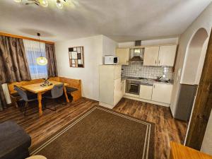 Kuchyň nebo kuchyňský kout v ubytování Appartement Sandra