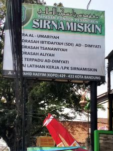 Gallery image of Guest House Sirnamiskin in Bandung