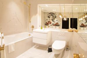 Koupelna v ubytování Boutique Hotel Krone München + 37 fotografií