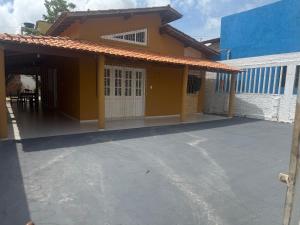 Bygningen som feriehuset ligger i